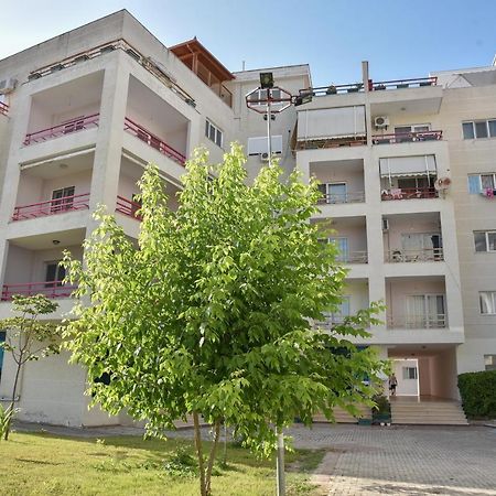 Flowers Apartments Golem  Ngoại thất bức ảnh