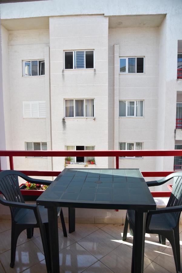 Flowers Apartments Golem  Ngoại thất bức ảnh
