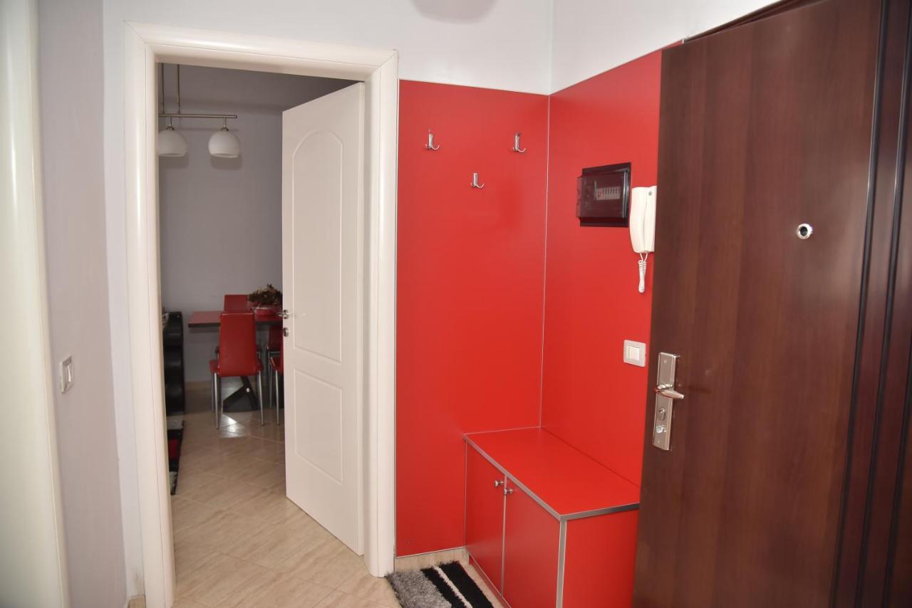 Flowers Apartments Golem  Ngoại thất bức ảnh