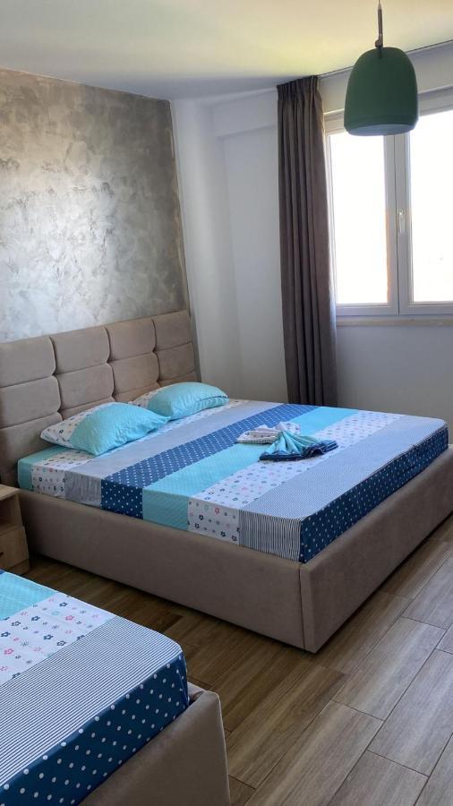 Flowers Apartments Golem  Ngoại thất bức ảnh